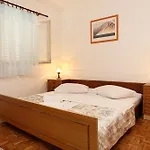 Apartamento With Parking Space Orebic, Peljesac - 10202
